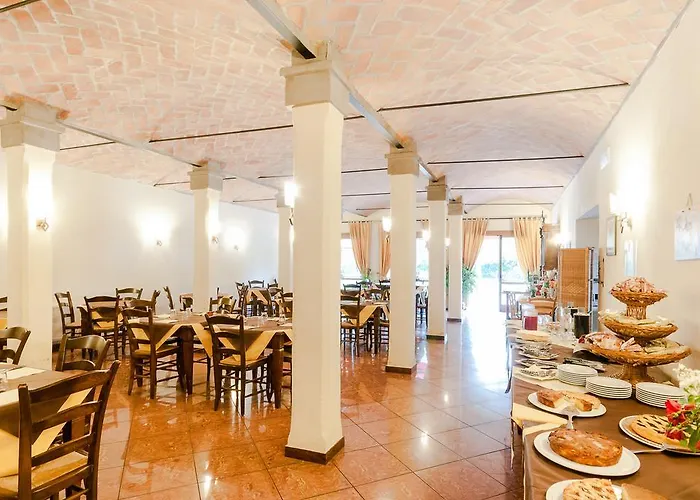 Otel Fondo Catena 3*